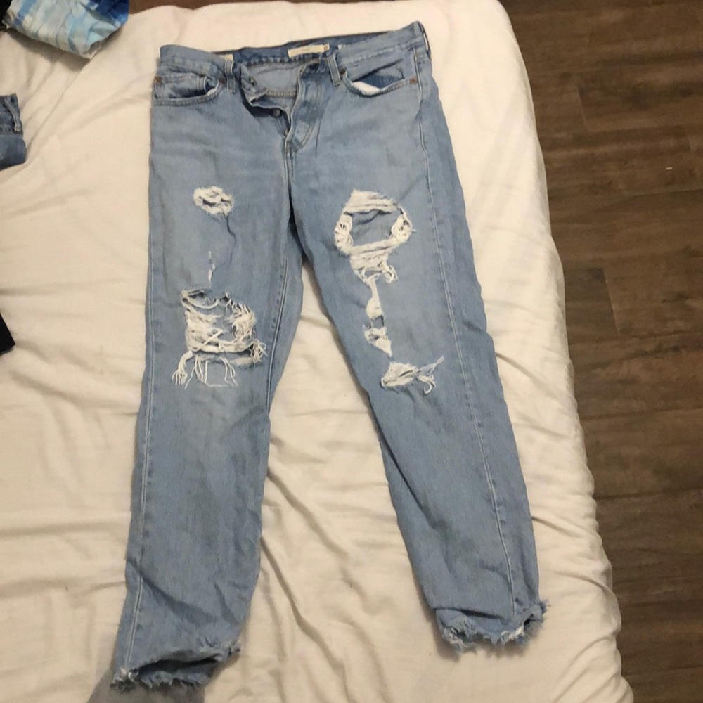 Levi mom jeans